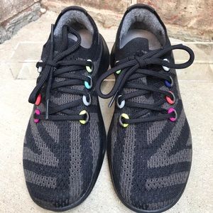 Allbirds  women’s limited edition Tree Runners 8.5